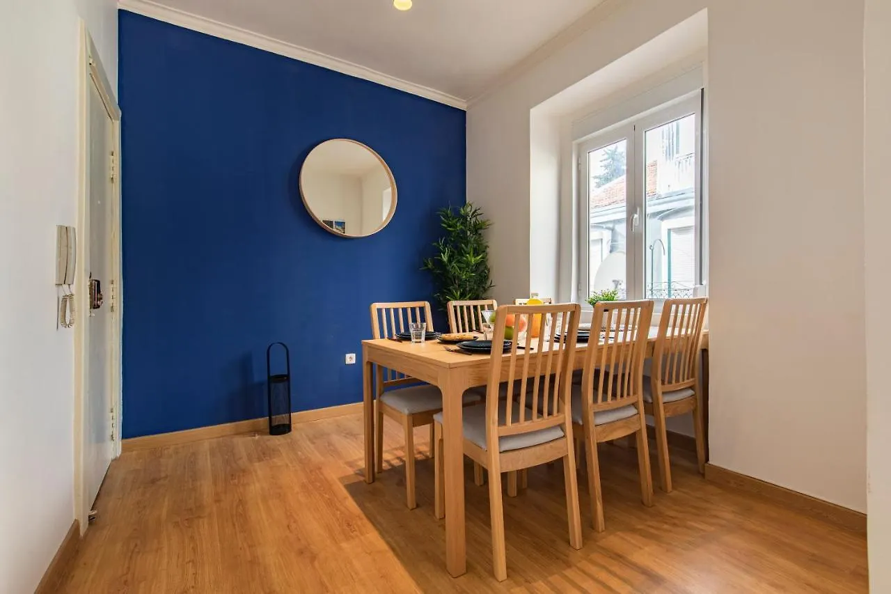 Apartment 3 Bedroom Apt Near Av. Liberdade Lisbon