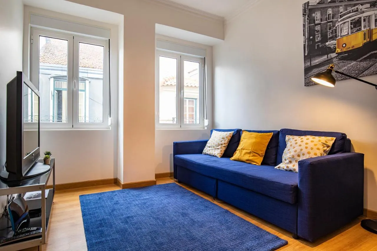 3 Bedroom Apt Near Av. Liberdade Lisbon Apartment