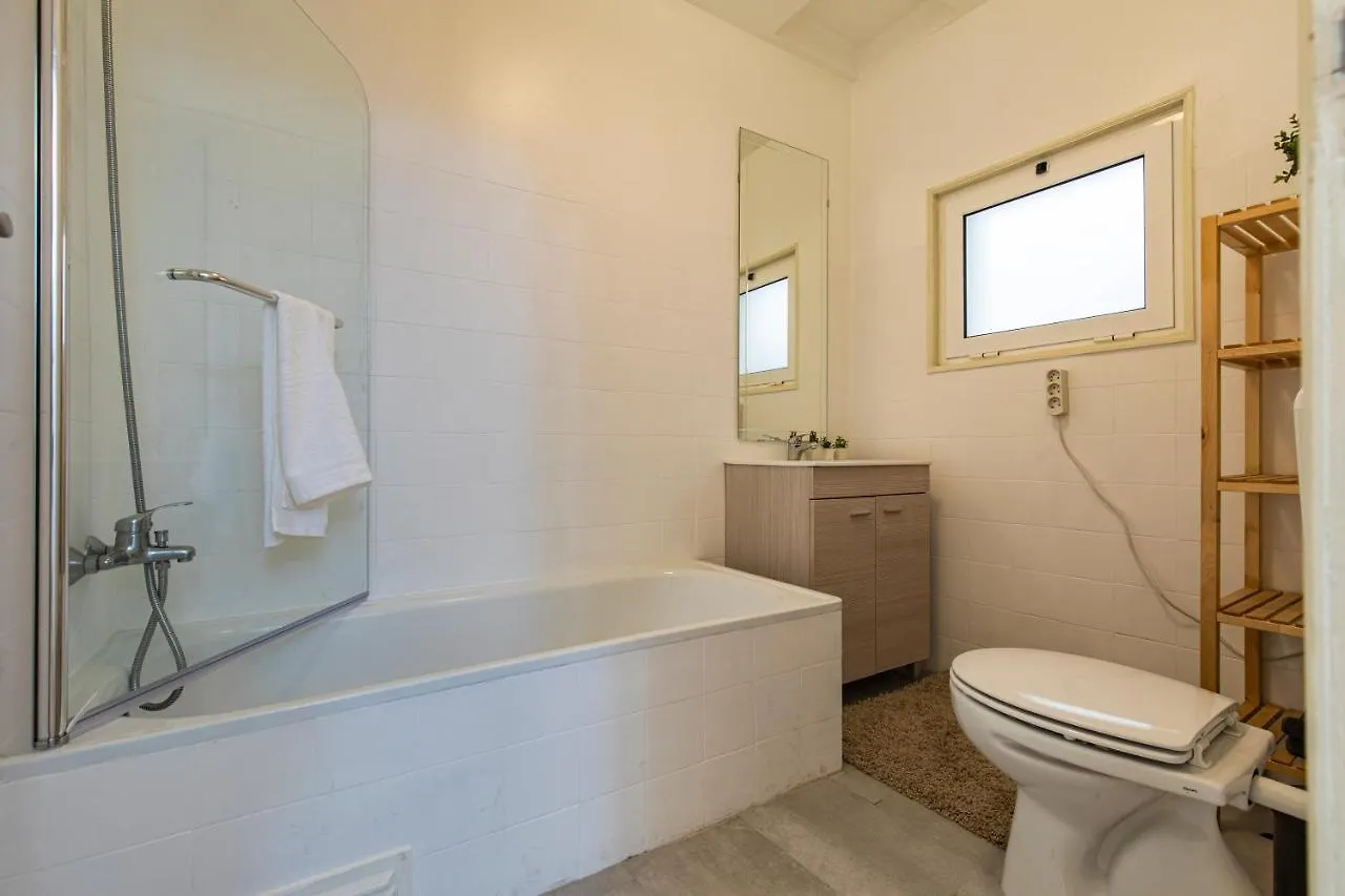 3 Bedroom Apt Near Av. Liberdade Lisbon 0*,
